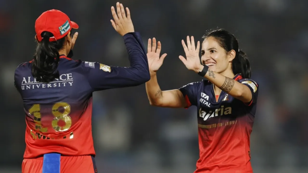 Mandhana and Bowlers Shine as RCB Dominate Delhi Capitals